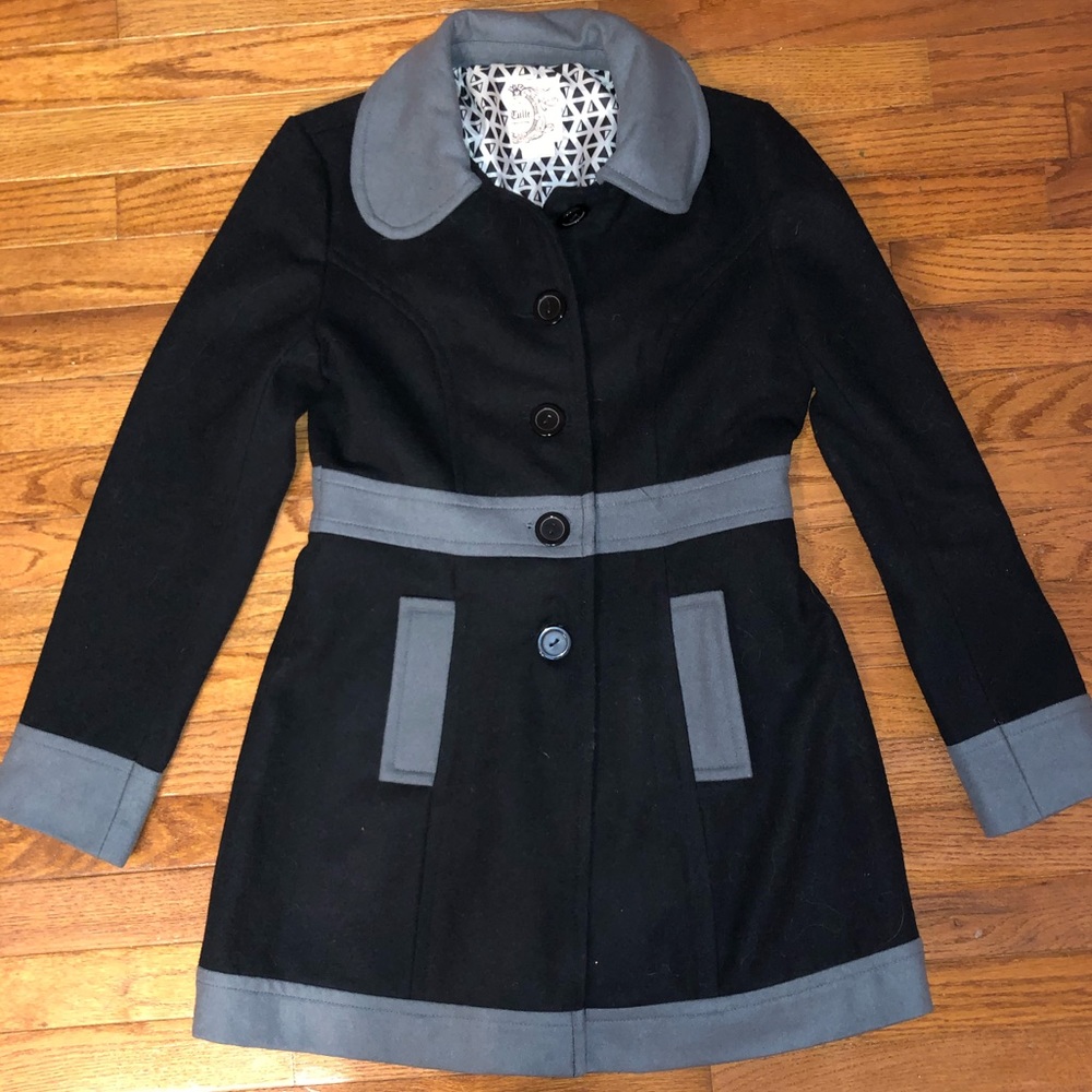 Dressy trench coat